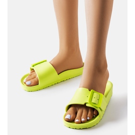 Nelmin vihreät kumiset soljet 1