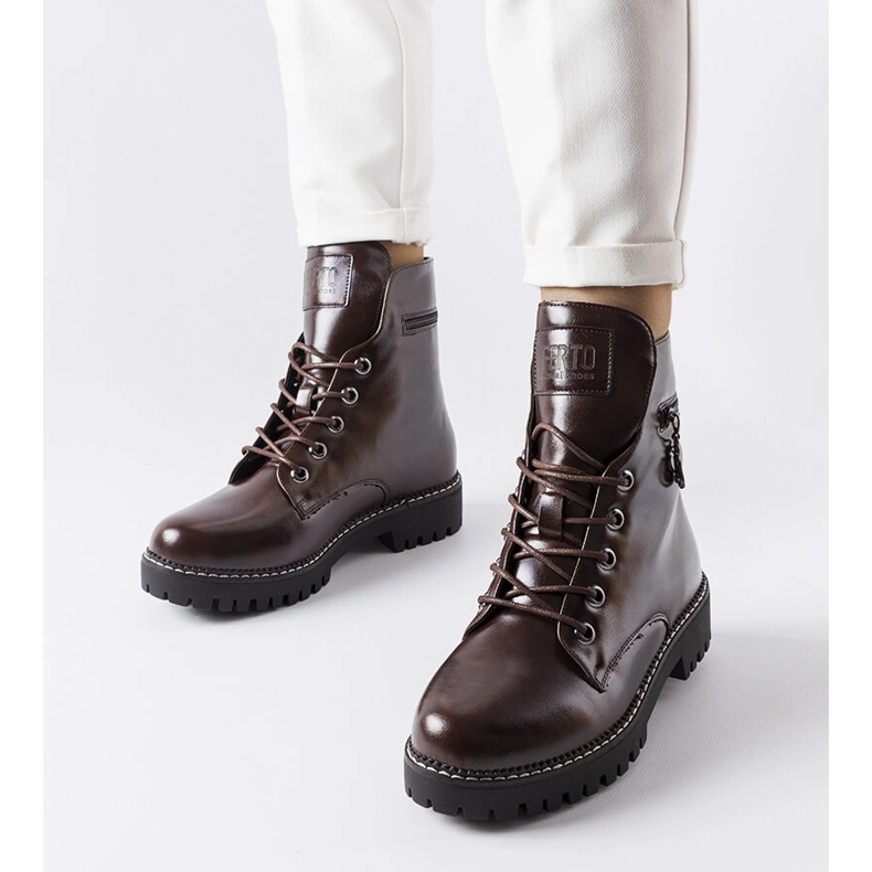 Eloisa ruskeat nauhatyöntekijät 1