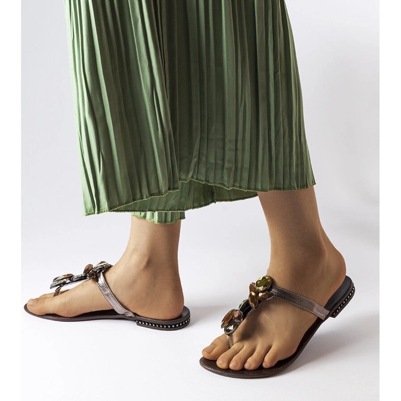 Zarattini ruskeat tyylikkäät varvastossut 1