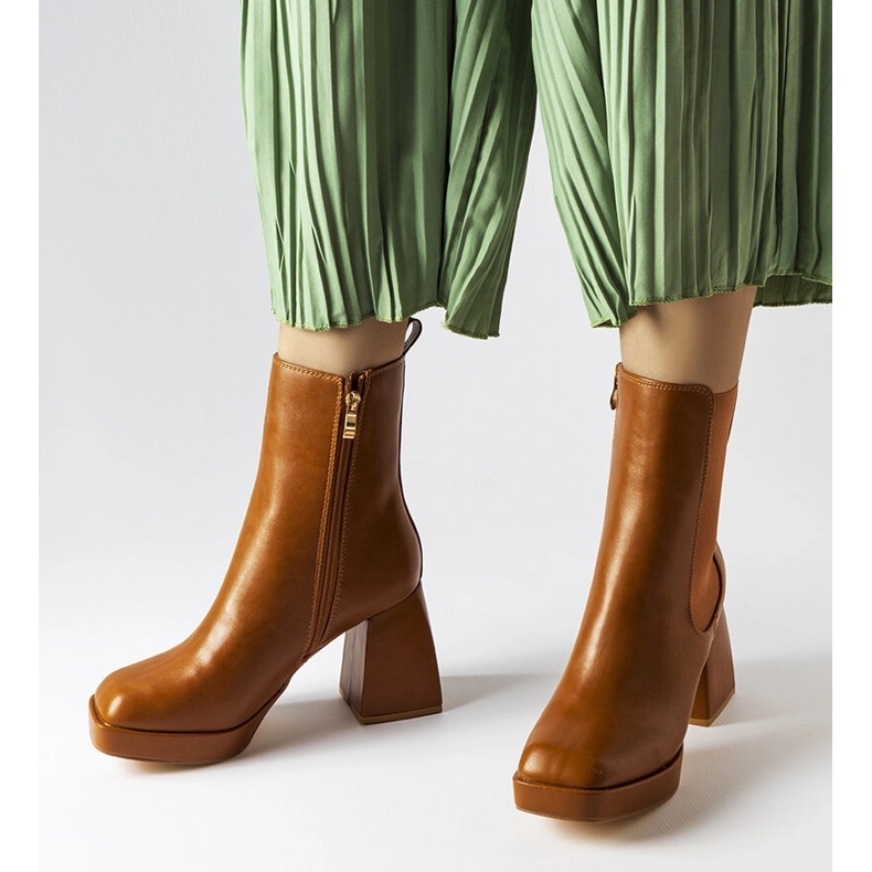 Watsonin ruskeat paksut korkokengät 1