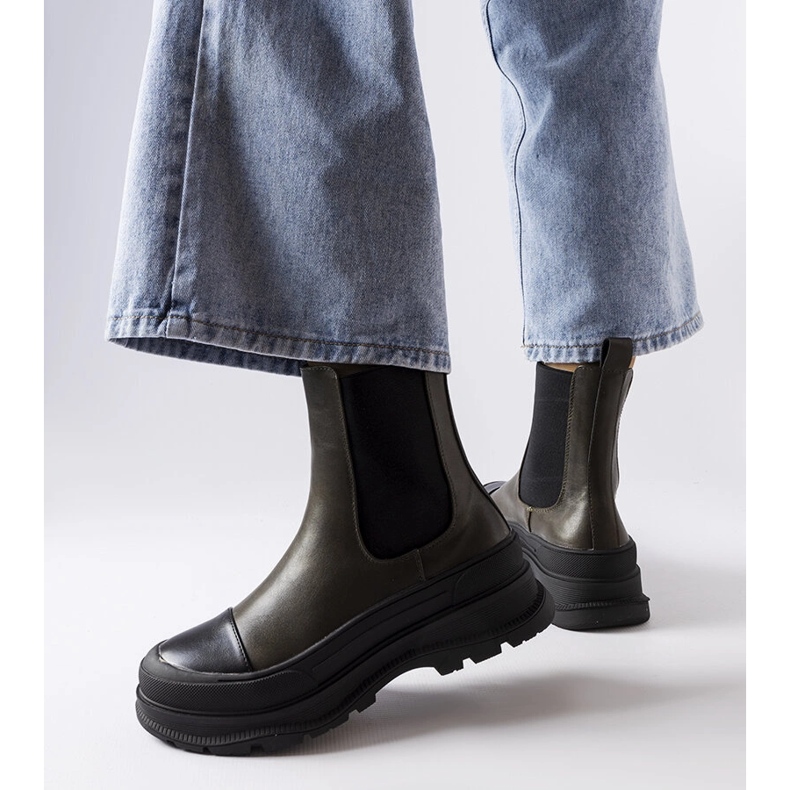 Belluccin vihreät alustasaappaat 1