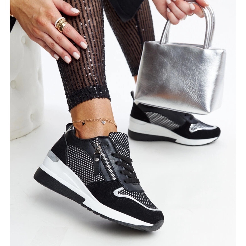 Inna Fastello mustat wedge-lenkkarit 1