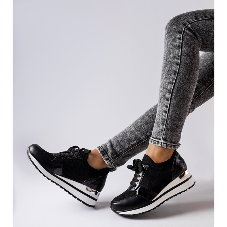 Inna Bellanten mustat wedge-lenkkarit 1