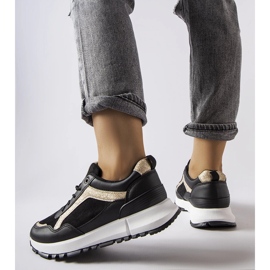 Inna Busso mustat tennarit glitterkoristeella 2