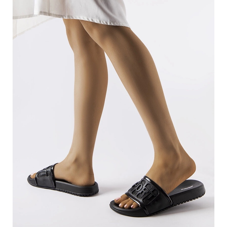 Moiariello mustat kumiliukumäet 1