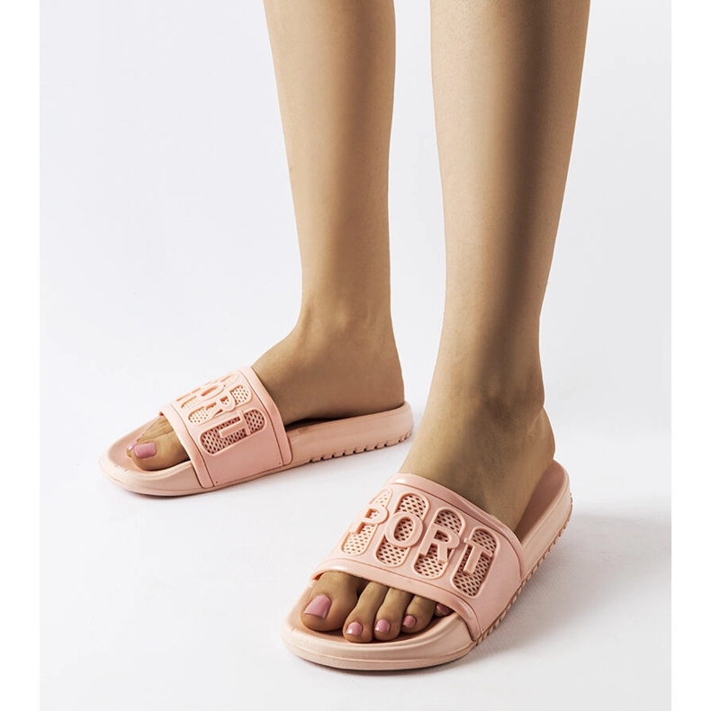 Moiariello vaaleanpunainen kumiliukumäki 1