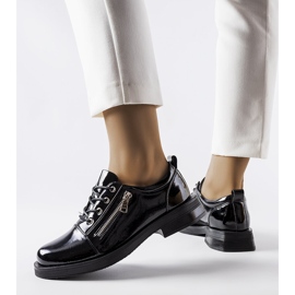 Inna Diamante naisten mustat lakatut kengät 1