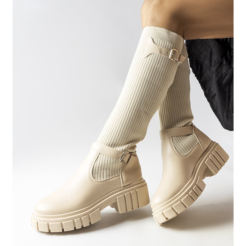 Courcellen beige-saappaat, joissa joustava päällinen 1