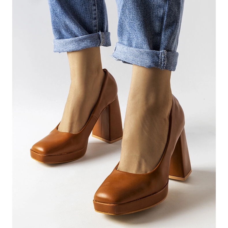 Maillyn ruskeat korkokengät 2