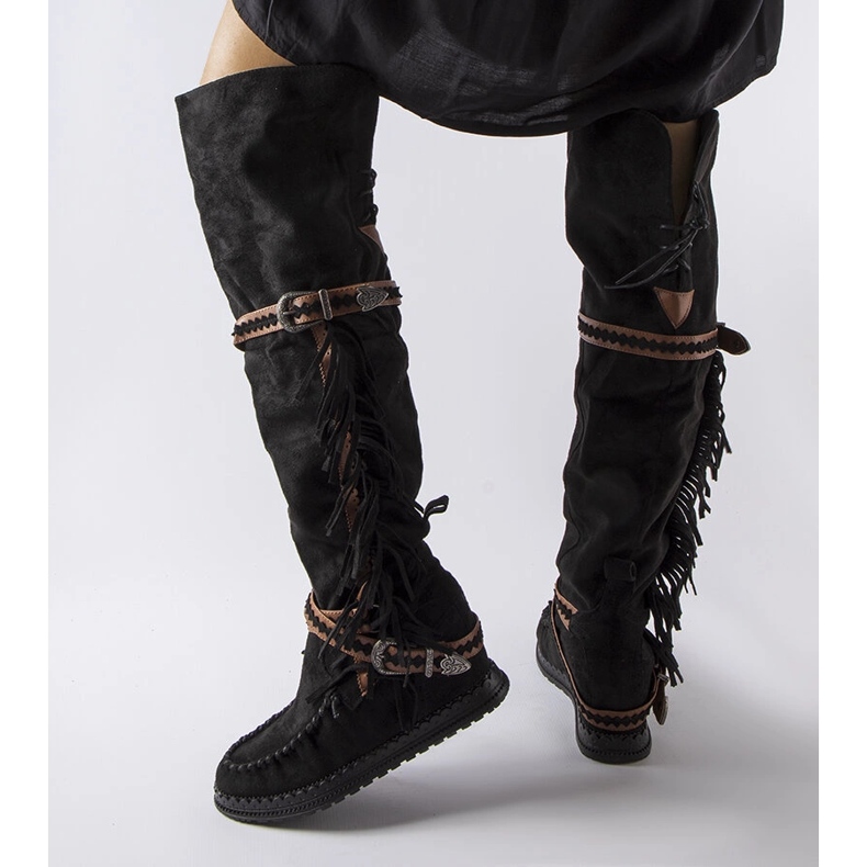 Inna Novellan mustat kiila saappaat 1