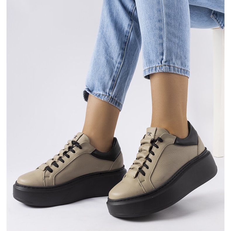 Beige brogues LS5379 Taupe 1