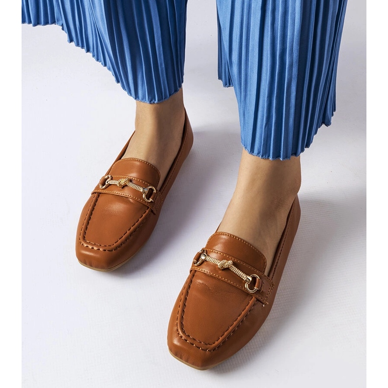 Dochertyn ruskeat koristeloaferit 1