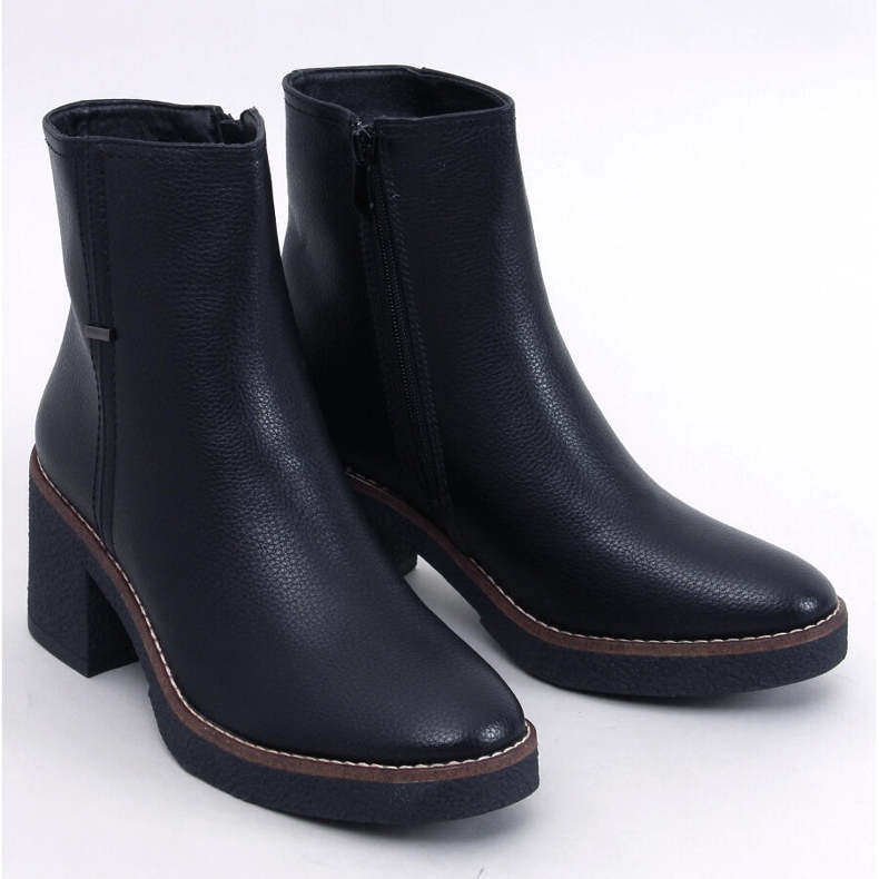 Tamika Mustat kumiset korkeakorkoiset nilkkurit 1