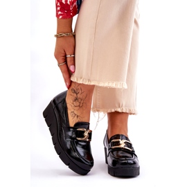 Lemar Kiiltonahkaiset mokasiinit, joissa koriste kiilassa, musta 1