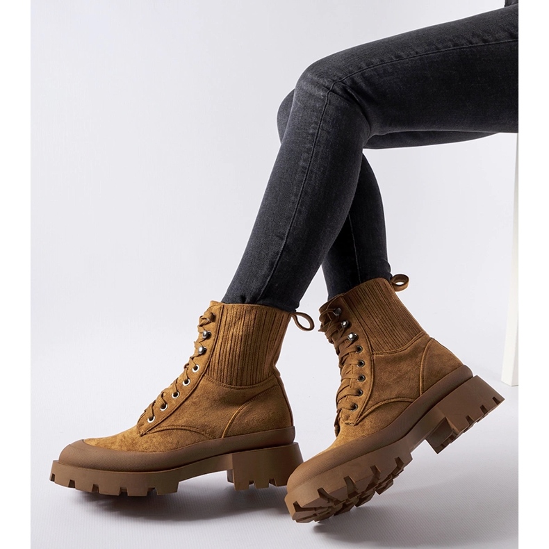 Orsonin ruskeat eko-mokkanahkasaappaat 1