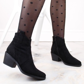 Naisten mokkanahkaiset cowboy-saappaat korkokengillä, musta S.Barski HY30-86A 2