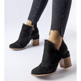 Artemisia mustat korkeakorkoiset nilkkurit 2