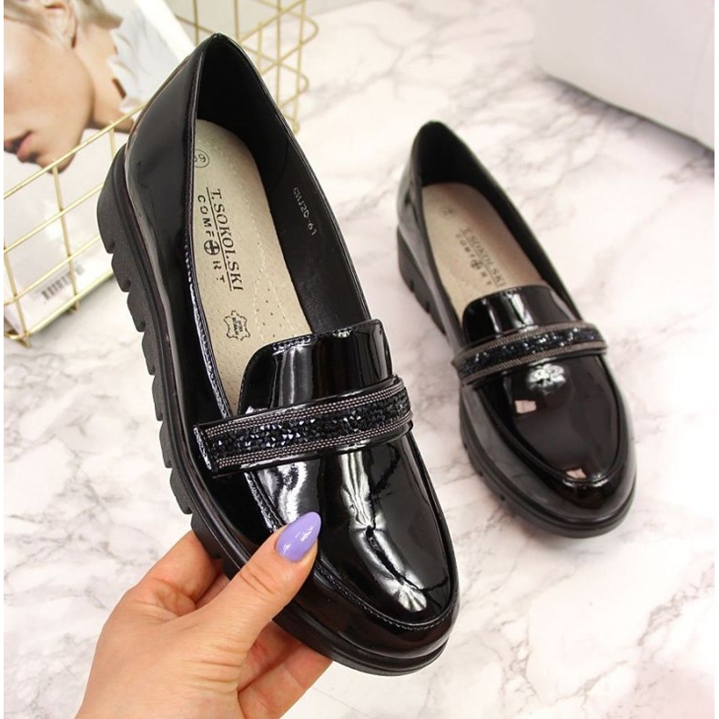 Mukavat patentoidut slip-on kengät T.Sokolski W SCA62, musta 1