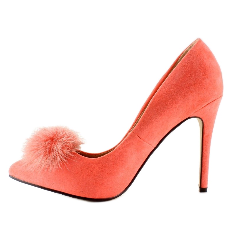 Pinssit, joissa on ZJ-06-oranssitölkkien pommoni vaaleanpunainen 1