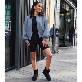 Mustat eristetyt Custonaci-lumisaappaat 1