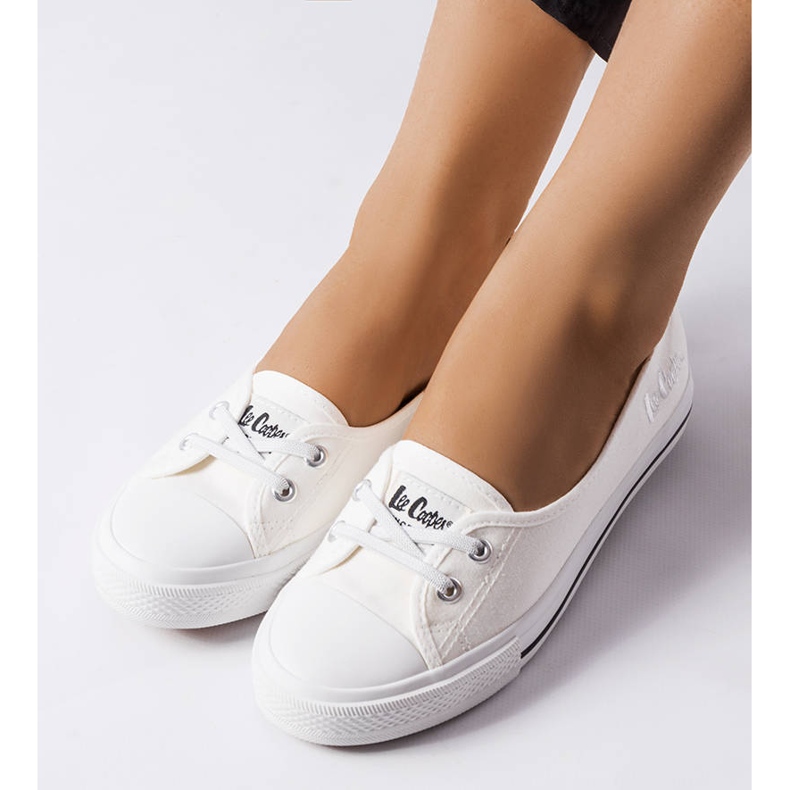 Lee Cooper LCW-23-31-1791L valkoiset tennarit valkoinen 1