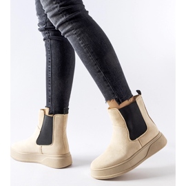 Beiget nilkkurit Benilde-tasolla 1