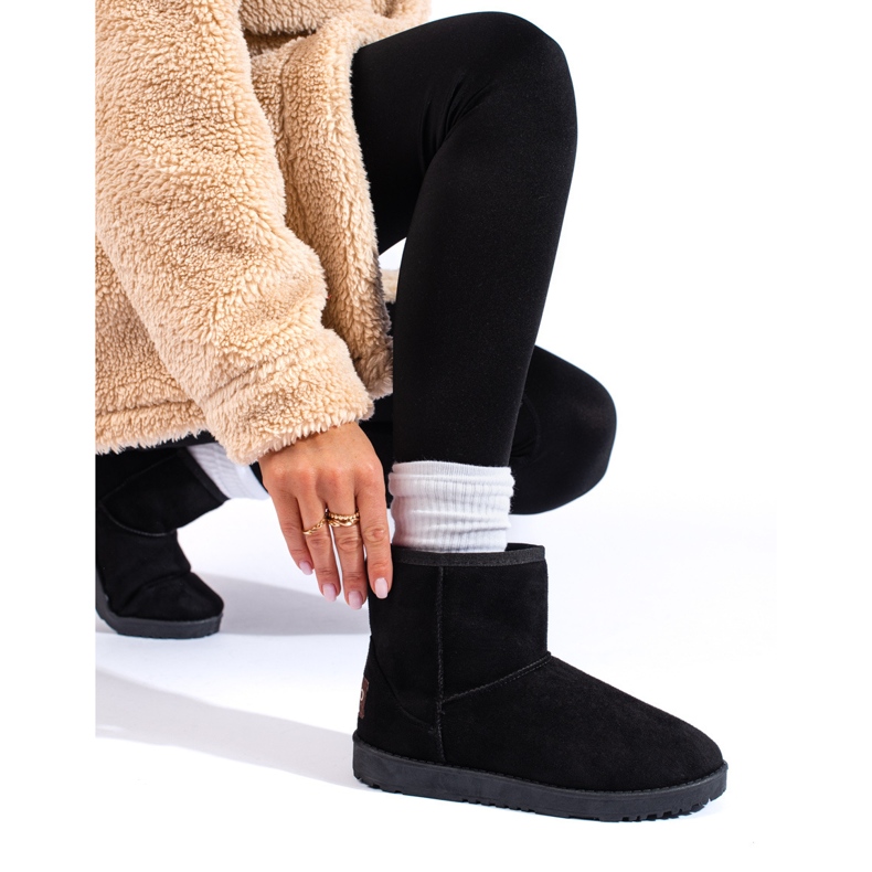 TRENDI Klassinen Mukluki musta 1