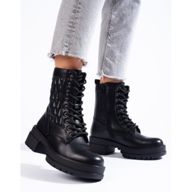 Naisten laukut, joissa röyhelöpäällinen musta 1