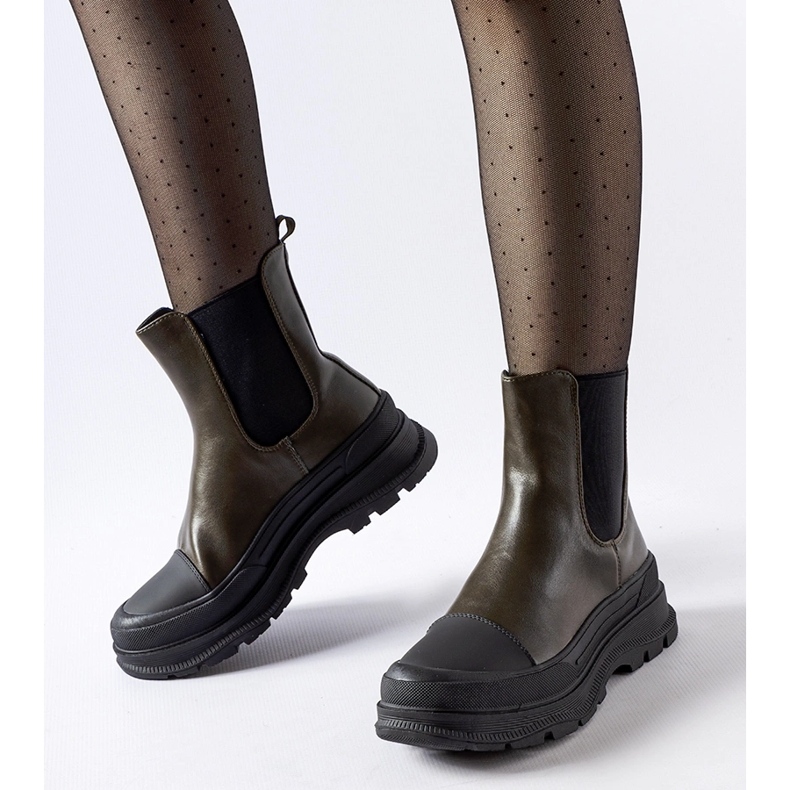 Ermannon vihreät kengät urheilupohjalla 1