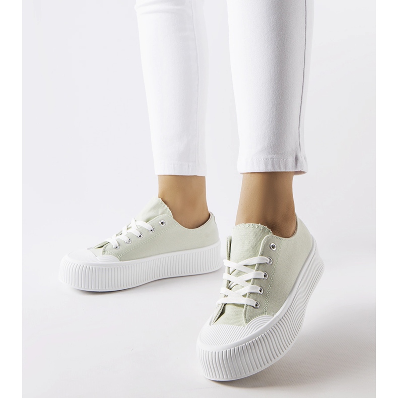 Vihreät lenkkarit paksulla Fortunata-tasolla 1