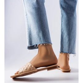 Labrien beige-tyylikkäät varvastossut tikkauksella 1