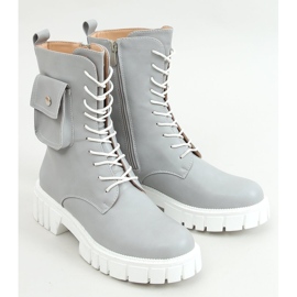 Työntekijät, joilla on Maruna L. GREY -laukku harmaa 1