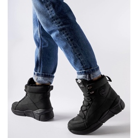 Mustat Lee Cooper LCJ-23-44-1979L korkeat saappaat 2