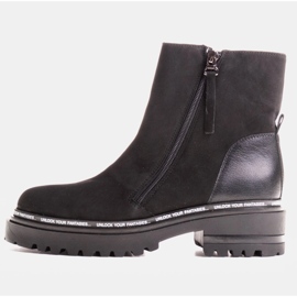 Marco Shoes Sileät naisten saappaat, joissa on mielenkiintoinen, paksu pohja musta 1