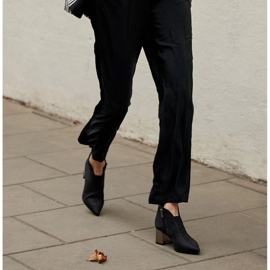 Marco Shoes Hoikkaat saappaat, joissa kumipäällinen ja metallinen kantapää musta 1