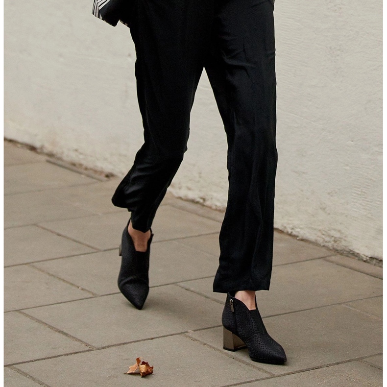 Marco Shoes Hoikkaat saappaat, joissa kumipäällinen ja metallinen kantapää musta 1