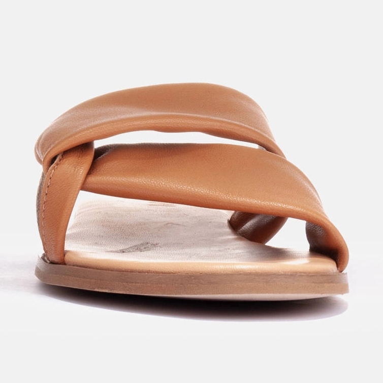 Marco Shoes Nahkaiset varvastossut tasaisessa pohjassa ruskea 1