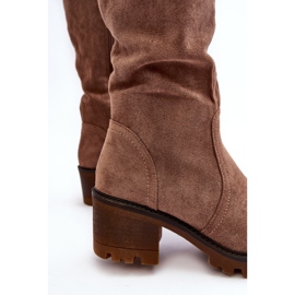 WS1 Naisten polven yläpuolella matalakorkoiset saappaat, ruskea Beveta 2