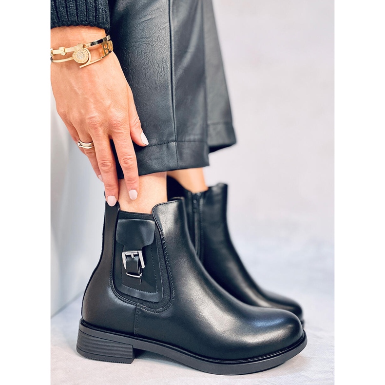 Boone Black naisten Chelsean saappaat musta 1