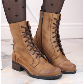 Ruskeat nahkasaappaat naisille Dolce Pietro beige 2