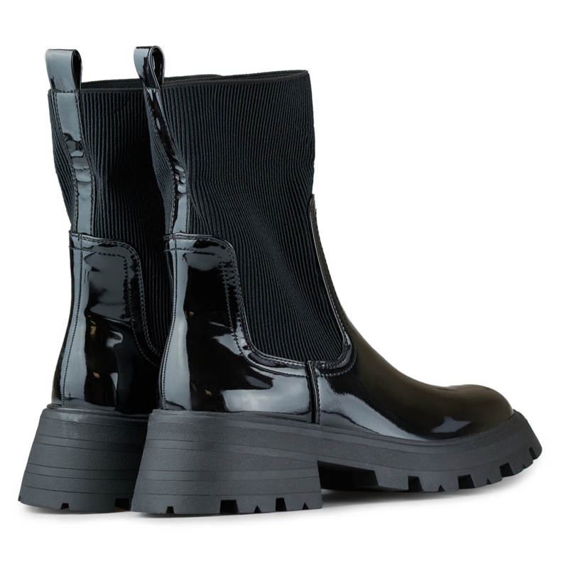 Mustat patentoidut työntekijäkengät, joissa joustava päällinen 1