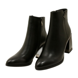 Naisten mustat eristetyt saappaat Filippo DBT4842/23 BK: lla 7