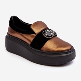 Naisten nahkakengät alustalla koristeella Laura Messi 2697/744-300 Gold kultainen 1