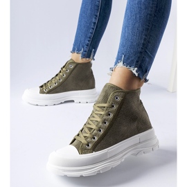 Inna Vihreät Villaggion korkeat lenkkarit 1