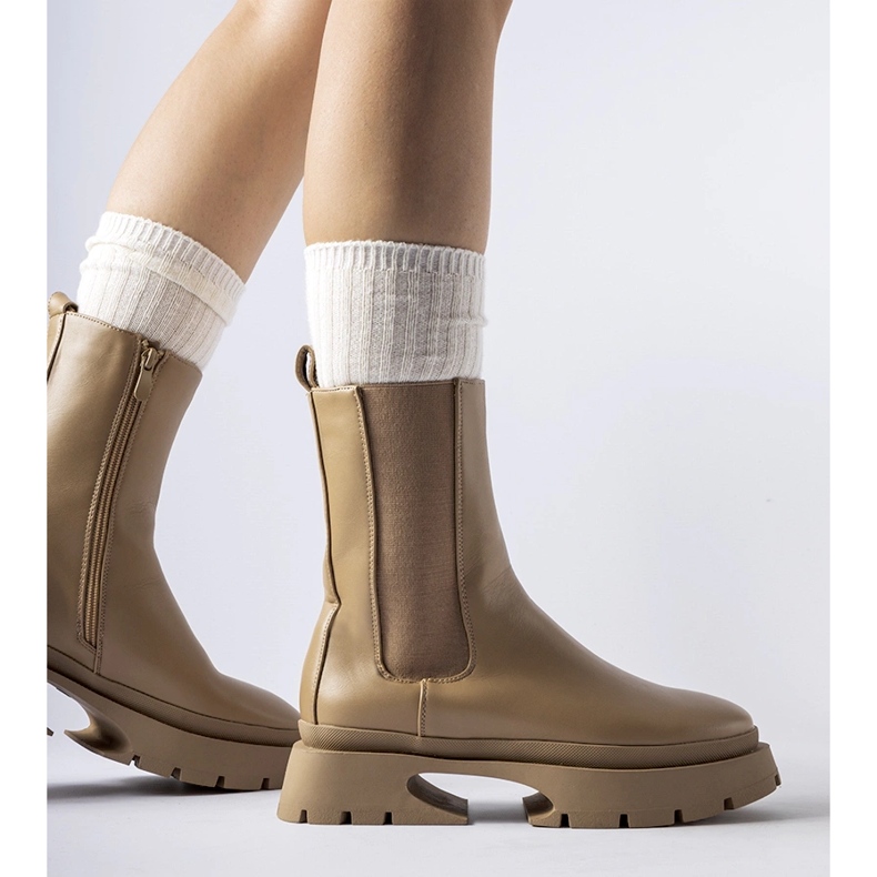 Ruskeat eristetyt Mombellon saappaat 1