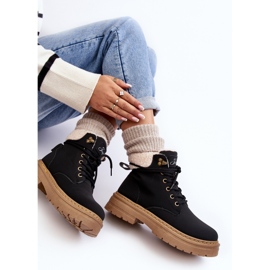 Naisten nahkasaappaat lampaannahalla, musta Lynnvia 1