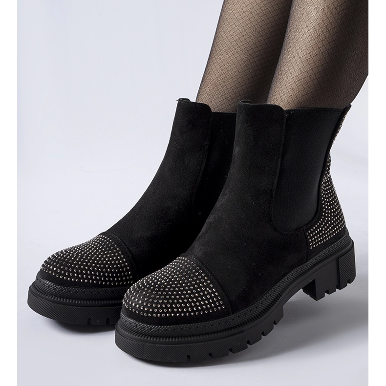 Mustat nilkkurit ekologisella mokkanahalla Grinzane-zirkoneilla 1