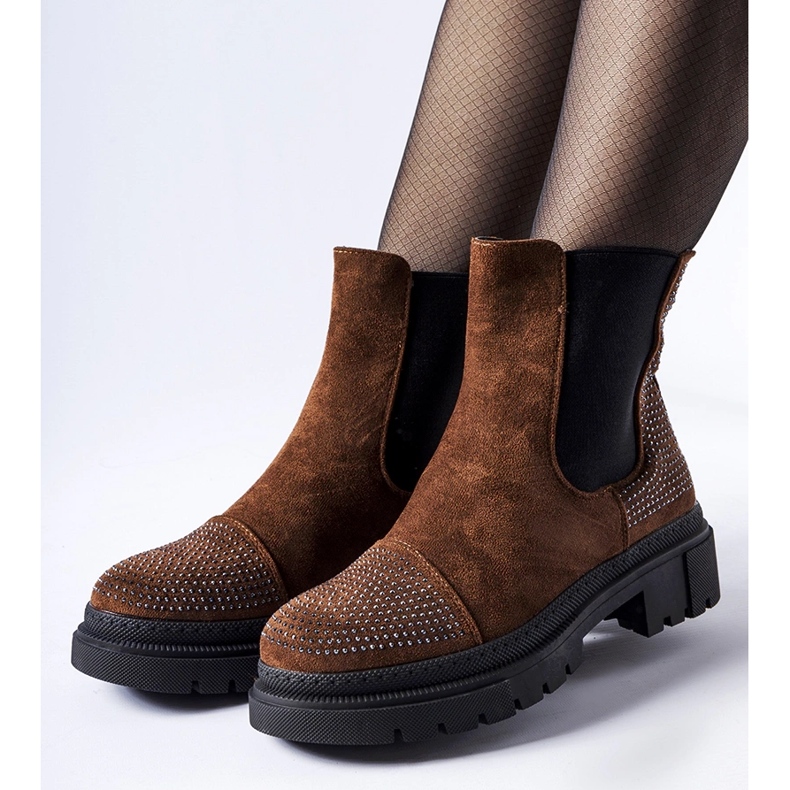 Grinzanen ruskeat saappaat ekologisella mokkanahkalla 1