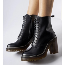 Ezio mustat nauhalliset nilkkurit 1