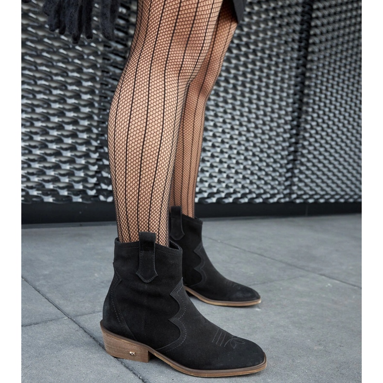 Karinon mustat nahkaiset matalakorkoiset nilkkurit 2